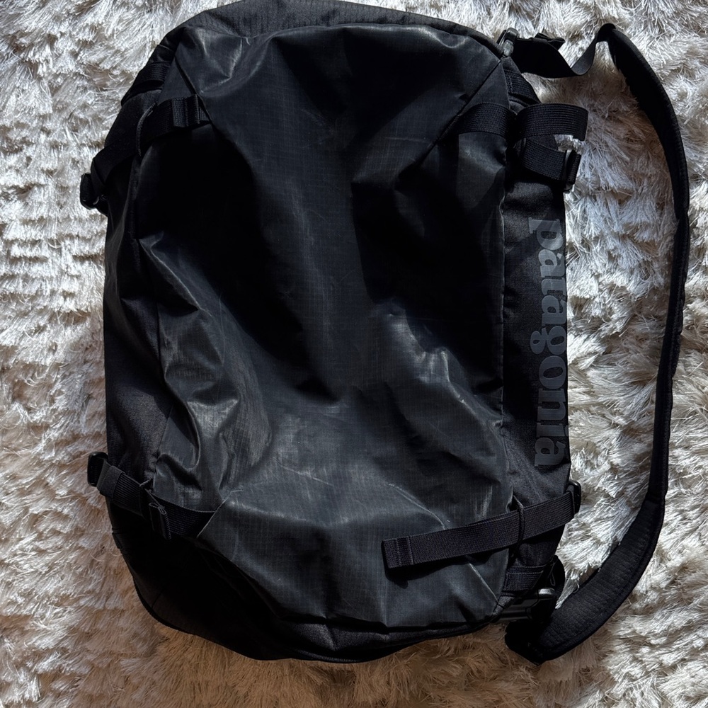 Patagonia Black Hole MLC 45L